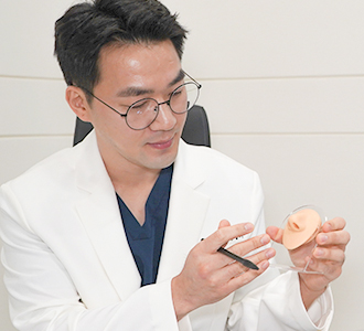 상담중인 사진